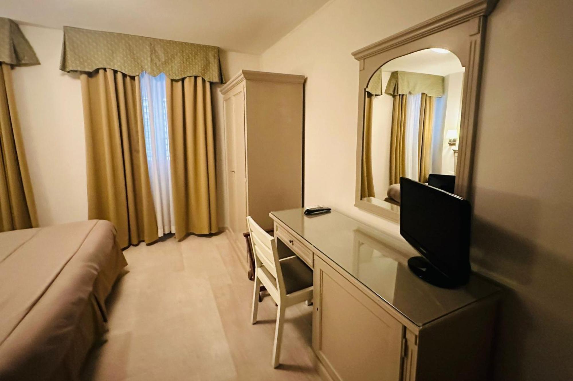 Hotel Bristol Trieste Eksteriør billede